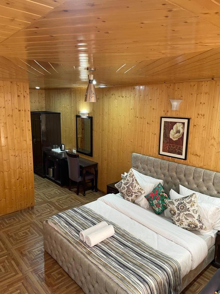 Snow Range Resort And Cottage Vashist Bagian luar foto