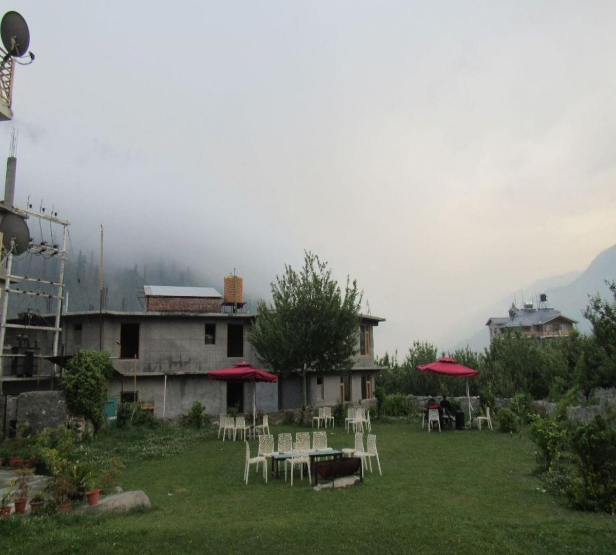Snow Range Resort And Cottage Vashist Bagian luar foto